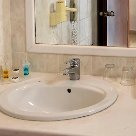 מלון Giannoulaki