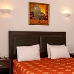 Giannoulaki 4* Γλάστρος