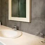 Giannoulaki 4* Γλάστρος