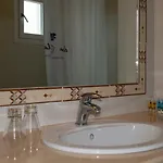 Giannoulaki Ξενοδοχείο 4*