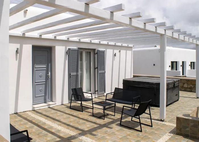 Hotel Giannoulaki 4*