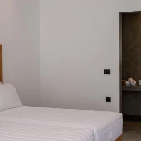 Giannoulaki Hotel 4*
