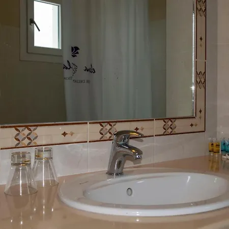 Giannoulaki Hotel 4*