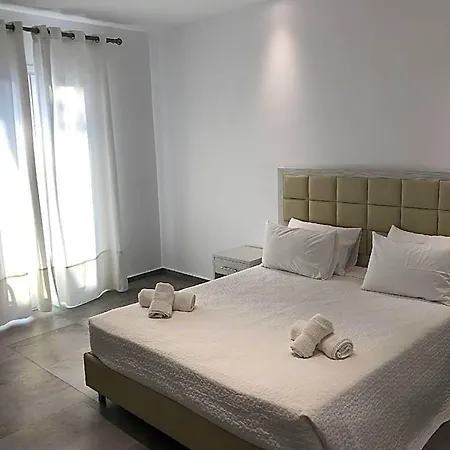 Hotel Giannoulaki 4*